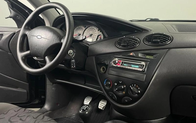 imagem-https://www.socarrao.com.br/sc-vehicle-images-prod/4412101/1792607974225-8591369_13_B_64f5da4fb4.jpeg