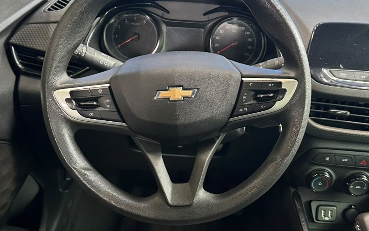 imagem-https://www.socarrao.com.br/sc-vehicle-images-prod/4412128/1792594678128-OWY4OTM3YTQtNzdkMC00MjRmLThhYWMtZTg2YWU3Y2QyNTYxLmpwZw.jpg