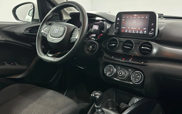 imagem-https://www.socarrao.com.br/sc-vehicle-images-prod/4412158/1792594941200-4_054705.jpg