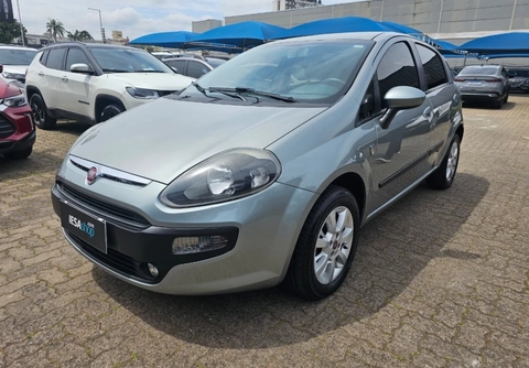 Fiat Punto 2017 Cinza — foto 1 de 3