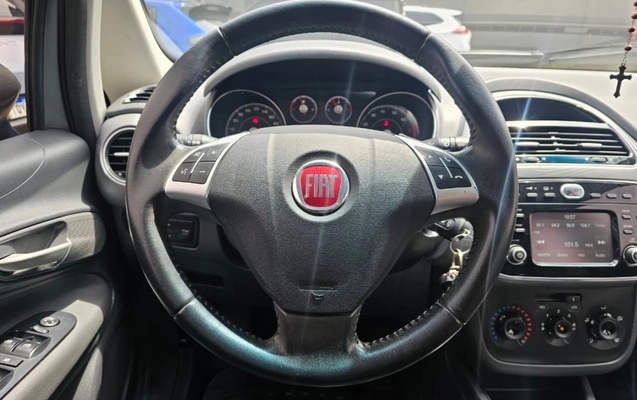 imagem-https://www.socarrao.com.br/sc-vehicle-images-prod/4412220/1792689349151-0u9QSr2v2Gub4SHA6PIJ2GQlurYMoTLD.jpg