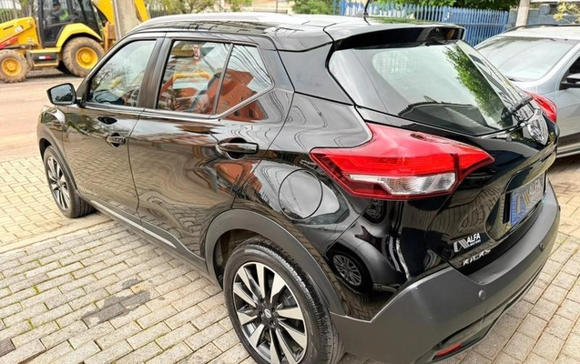imagem-https://www.socarrao.com.br/sc-vehicle-images-prod/4412350/1792691157235-8591796_2_B_842f99e1d5.jpeg