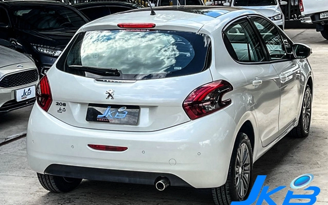 imagem-https://www.socarrao.com.br/sc-vehicle-images-prod/4412390/1792596706692-PFqr4sWT3EmM7QL9jhRuBVDSvX1DMkOH.jpg