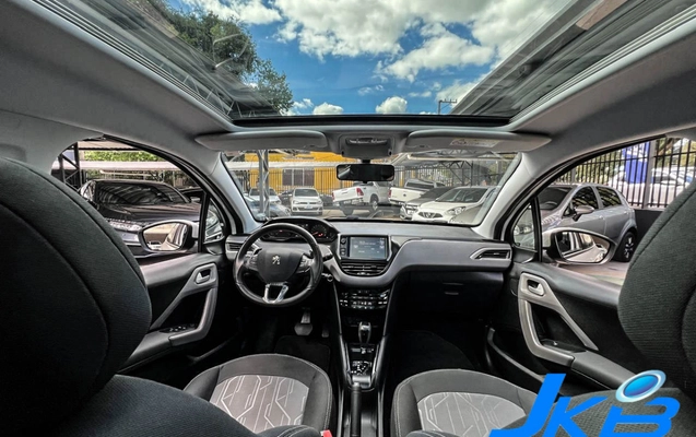 imagem-https://www.socarrao.com.br/sc-vehicle-images-prod/4412390/1792596706695-9Y3uDygl4o8aLcRYXsTIAumm05swNBsf.jpg