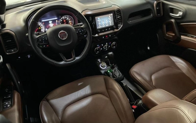 imagem-https://www.socarrao.com.br/sc-vehicle-images-prod/4412452/1792778777393-8591848_10_B_f40ddc8893.jpeg