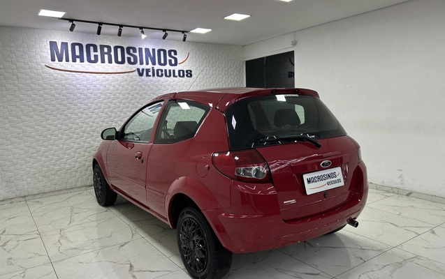 imagem-https://www.socarrao.com.br/sc-vehicle-images-prod/4412566/1792598017418-Zm90by0wNC5qcGc.jpg