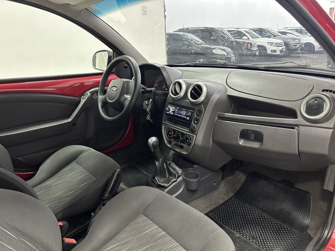 imagem-https://www.socarrao.com.br/sc-vehicle-images-prod/4412566/1792598017932-Zm90by0xMC5qcGc.jpg