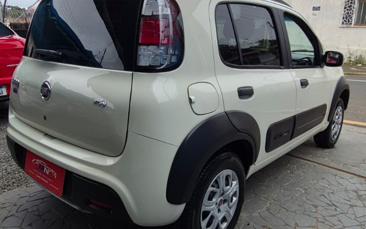 imagem-https://www.socarrao.com.br/sc-vehicle-images-prod/4412570/1792598075304-V2hhdHNBcHAgSW1hZ2UgMjAyNi0xMC0yMCBhdCAyMC40Mi4yOCAoMSkuanBlZw.jpeg