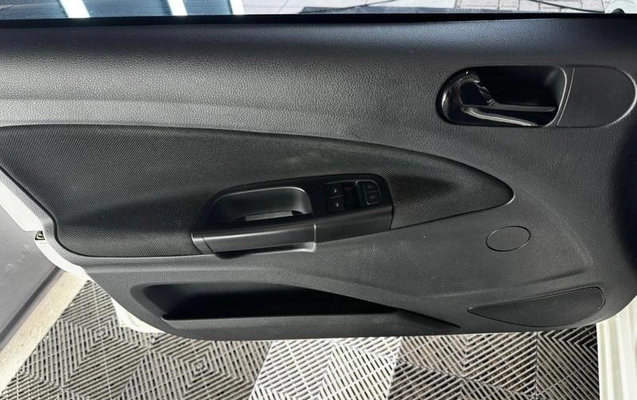 imagem-https://www.socarrao.com.br/sc-vehicle-images-prod/4412571/1792690414731-7269413_8_B_1d423cb7c4.jpeg