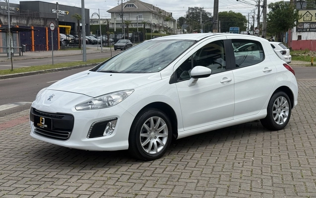 imagem-https://www.socarrao.com.br/sc-vehicle-images-prod/4412625/1792598424272-1_125856.jpg