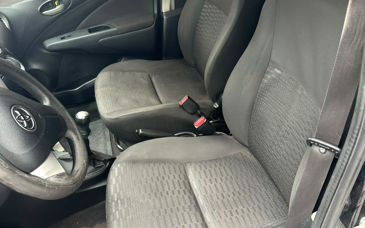 imagem-https://www.socarrao.com.br/sc-vehicle-images-prod/4412634/1792600796692-V2hhdHNBcHAgSW1hZ2UgMjAyNi0xMC0yMSBhdCAxMy4wNC4xMCg0KSAtIENvcGlhLmpwZWc.jpeg