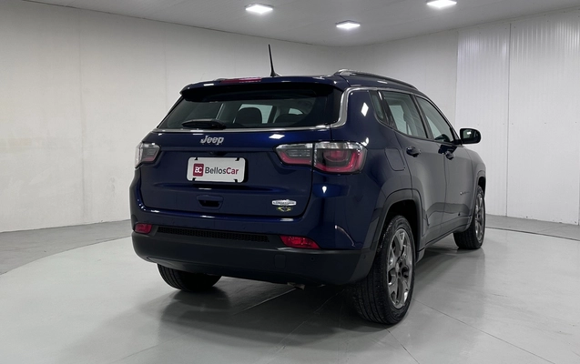 imagem-https://www.socarrao.com.br/sc-vehicle-images-prod/4412645/1792598575695-ac3b5888-9b7b-4cdd-86ff-19c7fa0eb946.jpg