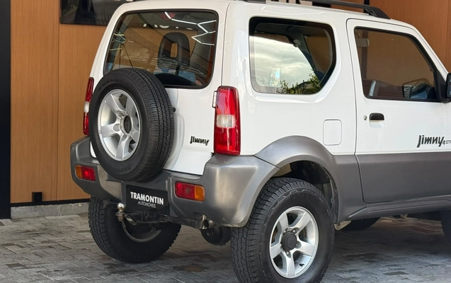 imagem-https://www.socarrao.com.br/sc-vehicle-images-prod/4412690/1792598973895-003_6095f24e4acd3922cfce6128c425392d.jpg