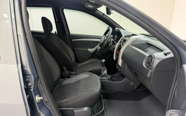 imagem-https://www.socarrao.com.br/sc-vehicle-images-prod/4412710/1792599071247-8511639_7_B_f17ef7460e.jpeg