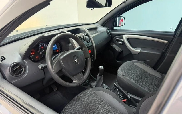 imagem-https://www.socarrao.com.br/sc-vehicle-images-prod/4412710/1792599071250-8511639_24_B_06b8aff95e.jpeg