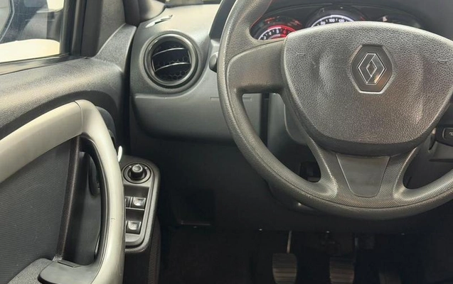 imagem-https://www.socarrao.com.br/sc-vehicle-images-prod/4412710/1792599071252-8511639_18_B_95fe3eb617.jpeg