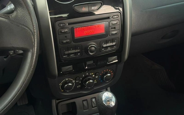 imagem-https://www.socarrao.com.br/sc-vehicle-images-prod/4412710/1792599071264-8511639_18_B_055ac563e6.jpeg