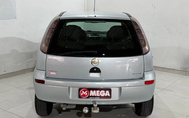 imagem-https://www.socarrao.com.br/sc-vehicle-images-prod/4412759/1792599396940-1b8ff05004064b25823f42f311c425aa_1792599341984.jpg