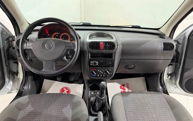 imagem-https://www.socarrao.com.br/sc-vehicle-images-prod/4412759/1792599396944-8f5197b002fd4963b560db42b7b645bd_1792599342004.jpg