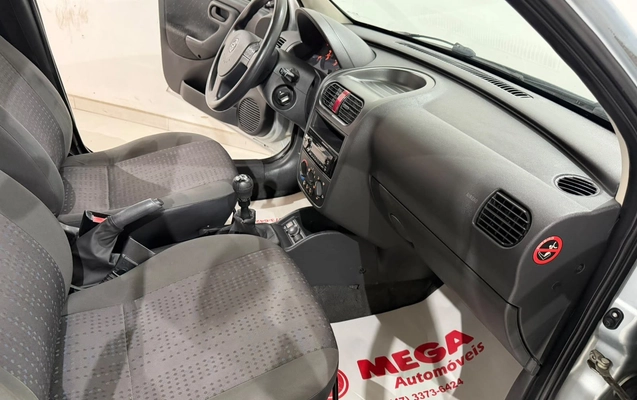 imagem-https://www.socarrao.com.br/sc-vehicle-images-prod/4412759/1792599396946-1256e64e15764d089b460b9e760287bf_1792599342016.jpg