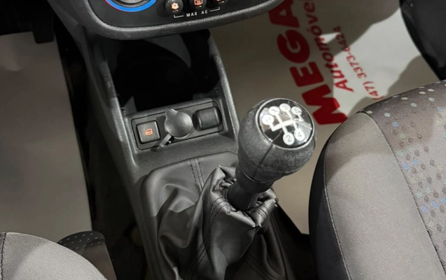 imagem-https://www.socarrao.com.br/sc-vehicle-images-prod/4412759/1792599396948-d5df7ccc9564414e9378810b423a8ed3_1792599342026.jpg
