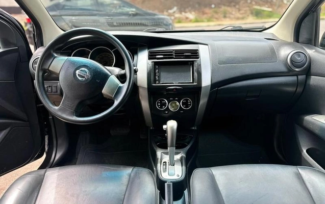 imagem-https://www.socarrao.com.br/sc-vehicle-images-prod/4412878/1792600045215-8576591_5_B_3c2c6dcd06.jpeg