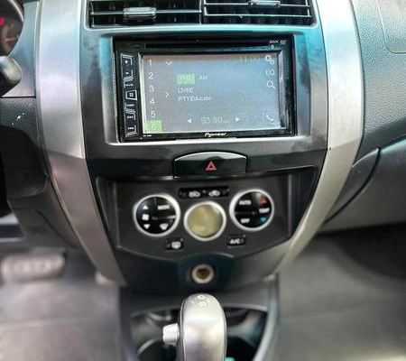 imagem-https://www.socarrao.com.br/sc-vehicle-images-prod/4412878/1792600045220-8576591_8_B_359d25913c.jpeg