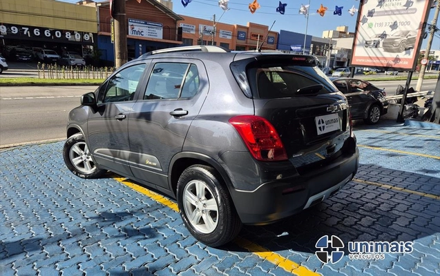 imagem-https://www.socarrao.com.br/sc-vehicle-images-prod/4412881/1792600054307-fd25b001-aed4-42ea-82d8-c44b1d7a7d1020261021095618.jpeg