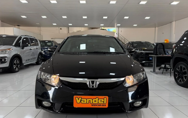 imagem-https://www.socarrao.com.br/sc-vehicle-images-prod/4412896/1792600113623-V2hhdHNBcHAgSW1hZ2UgMjAyNi0xMC0yMSBhdCAxMy4xMi4zMi5qcGVn.jpeg