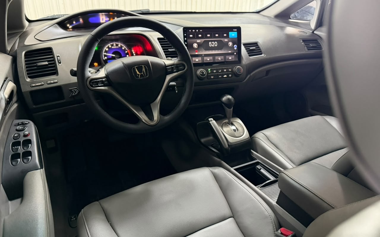 imagem-https://www.socarrao.com.br/sc-vehicle-images-prod/4412896/1792600113993-V2hhdHNBcHAgSW1hZ2UgMjAyNi0xMC0yMSBhdCAxMy4xMi4zNi5qcGVn.jpeg