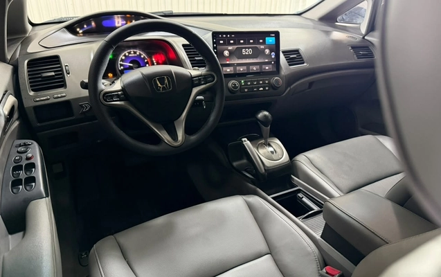 imagem-https://www.socarrao.com.br/sc-vehicle-images-prod/4412896/1792600113993-V2hhdHNBcHAgSW1hZ2UgMjAyNi0xMC0yMSBhdCAxMy4xMi4zNi5qcGVn.jpeg