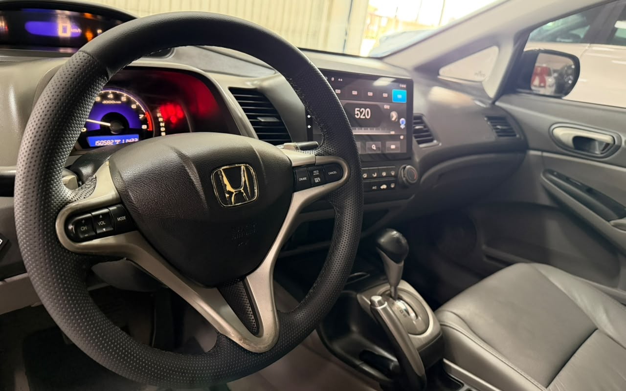 imagem-https://www.socarrao.com.br/sc-vehicle-images-prod/4412896/1792600114284-V2hhdHNBcHAgSW1hZ2UgMjAyNi0xMC0yMSBhdCAxMy4xMi40MiAoMSkuanBlZw.jpeg