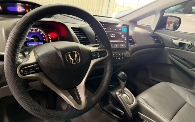 imagem-https://www.socarrao.com.br/sc-vehicle-images-prod/4412896/1792600114284-V2hhdHNBcHAgSW1hZ2UgMjAyNi0xMC0yMSBhdCAxMy4xMi40MiAoMSkuanBlZw.jpeg