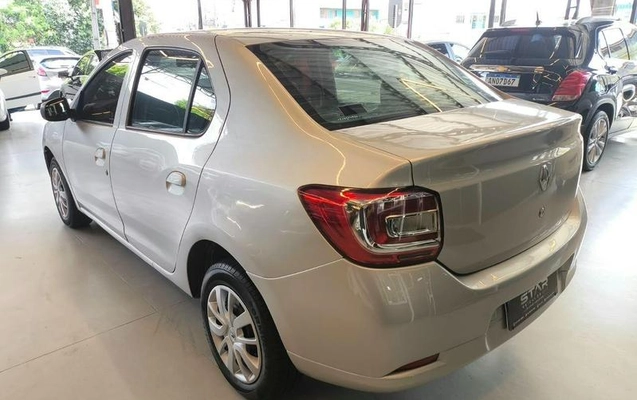 imagem-https://www.socarrao.com.br/sc-vehicle-images-prod/4412920/1792769512396-8443683_8_B_c5d7379545.jpeg