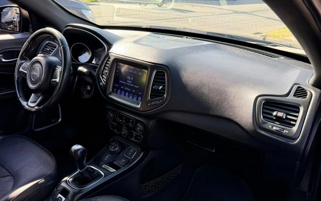 imagem-https://www.socarrao.com.br/sc-vehicle-images-prod/4412939/1792600491355-8474493_6_B_5bb28add5e.jpeg