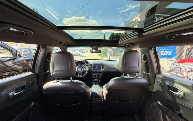 imagem-https://www.socarrao.com.br/sc-vehicle-images-prod/4412939/1792600491357-8474493_9_B_dec5c7f7c4.jpeg
