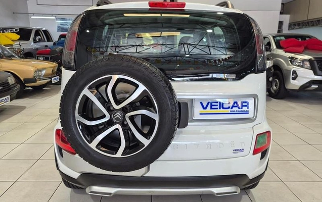 imagem-https://www.socarrao.com.br/sc-vehicle-images-prod/4412960/1792600589032-8491761_7_B_24bad2cb4e.jpeg