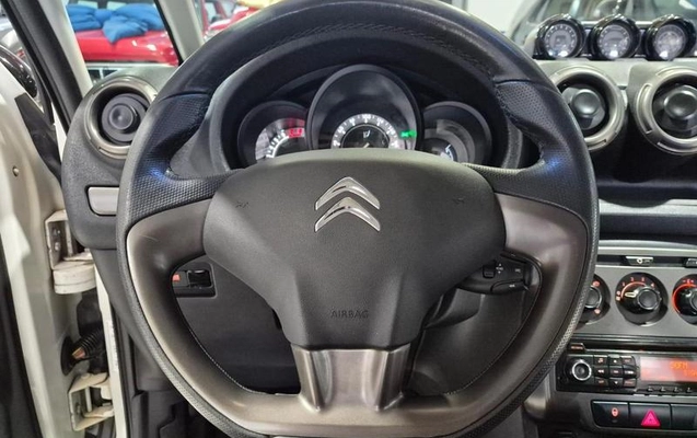 imagem-https://www.socarrao.com.br/sc-vehicle-images-prod/4412960/1792600589060-8491761_20_B_4968ccadd0.jpeg