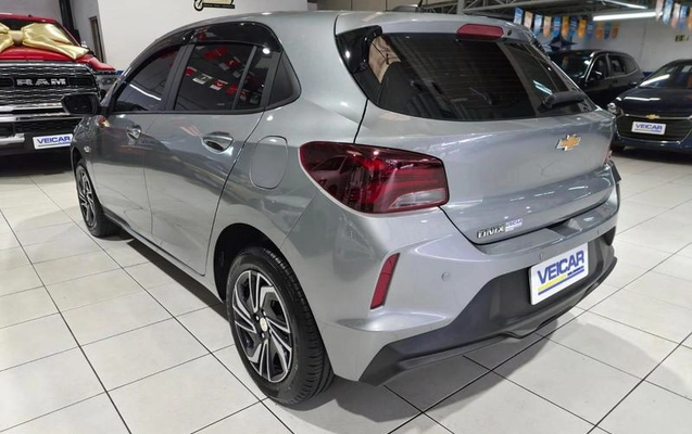 imagem-https://www.socarrao.com.br/sc-vehicle-images-prod/4412965/1792779053375-8588163_8_B_bdf7bb6fb0.jpeg