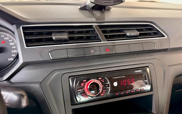 imagem-https://www.socarrao.com.br/sc-vehicle-images-prod/4412968/1792781654259-8584946_12_B_f91feb705c.jpeg