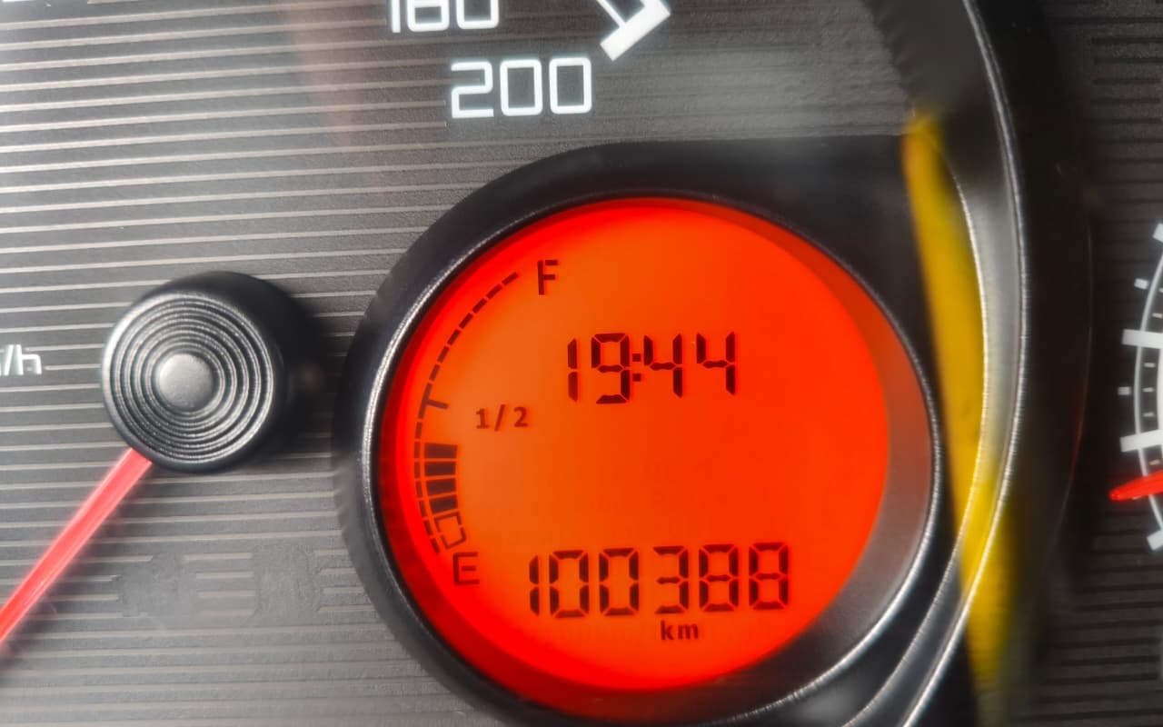 imagem-https://www.socarrao.com.br/sc-vehicle-images-prod/4412984/1792697871156-V2hhdHNBcHAgSW1hZ2UgMjAyNi0xMC0yMiBhdCAxNi4xNy4yMiAoMikuanBlZw.jpeg