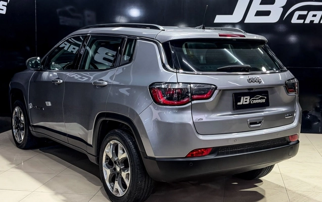 imagem-https://www.socarrao.com.br/sc-vehicle-images-prod/4413018/1792600917637-248e098b50d74ab396a118e2c02b8ead_1792064806384.jpg