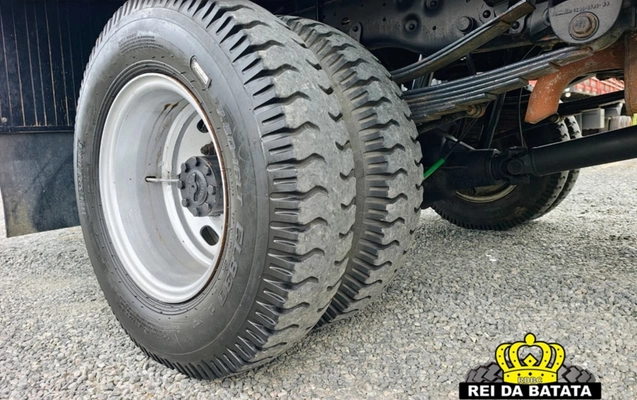 imagem-https://www.socarrao.com.br/sc-vehicle-images-prod/4413026/1792600983700-MTUuanBn.jpg