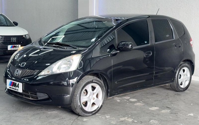 imagem-https://www.socarrao.com.br/sc-vehicle-images-prod/4413027/1792613585763-8592069_4_B_5e4ce1ad5c.jpeg