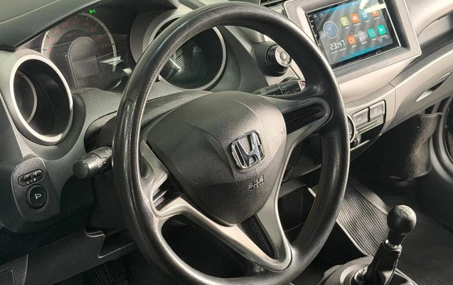 imagem-https://www.socarrao.com.br/sc-vehicle-images-prod/4413027/1792613585772-8592069_9_B_0120d6d8a0.jpeg