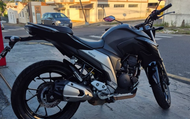 imagem-https://www.socarrao.com.br/sc-vehicle-images-prod/4413034/1792601112175-V2hhdHNBcHAgSW1hZ2UgMjAyNi0xMC0yMCBhdCAyMC4zNi4xNyAoMSkuanBlZw.jpeg