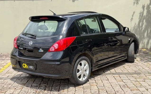 imagem-https://www.socarrao.com.br/sc-vehicle-images-prod/4413099/1792601494661-8532972_2_B_d897d25929.jpeg