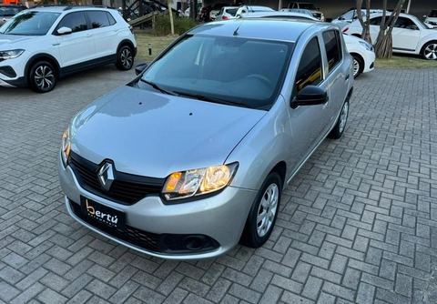 Renault Sandero 2020 Prata — foto 1 de 3