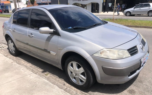 imagem-https://www.socarrao.com.br/sc-vehicle-images-prod/4413105/1792601516073-ncyc9VlMe6HnkAhOyaTBNnDk1aTo2fc1.jpg