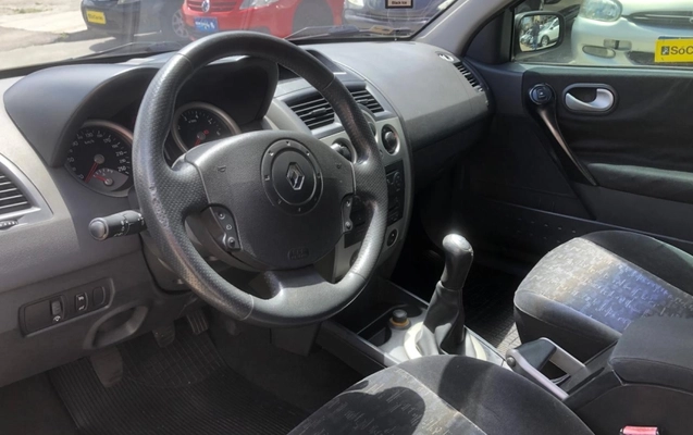 imagem-https://www.socarrao.com.br/sc-vehicle-images-prod/4413105/1792601516091-RjbMG2ocLZVFJNOmtO8Xk4JzgtirUdg8.jpg